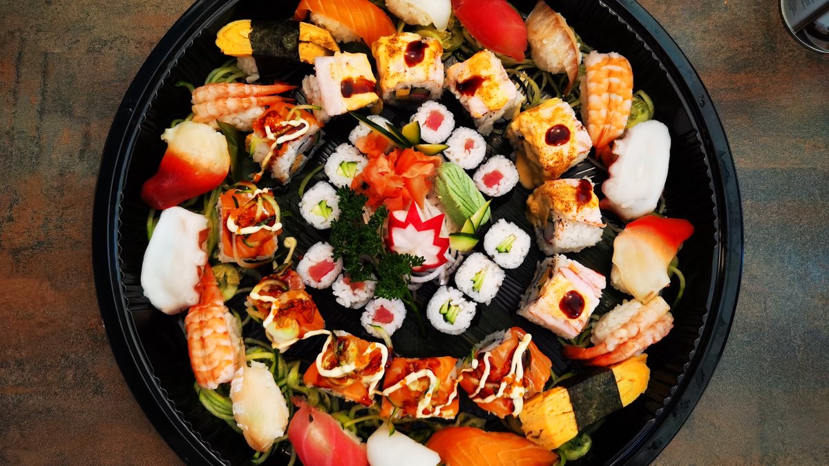 Image of Ikura Sushi | Szeged