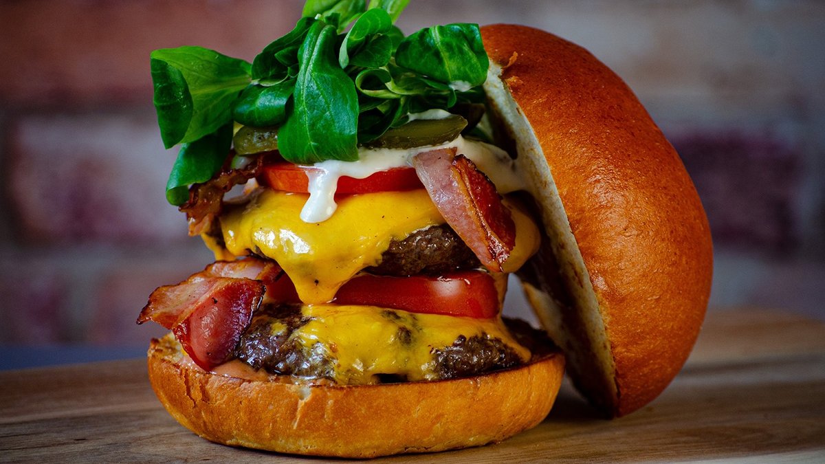 Image of Cheap-Cheap Csóka