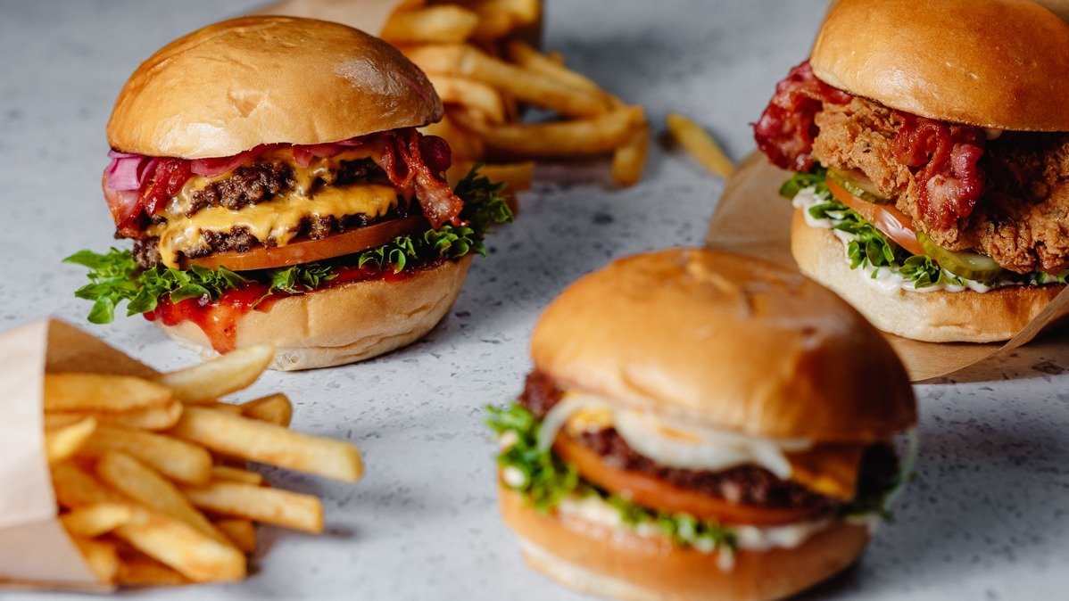 Image of 4 Grabs Stora Gatan