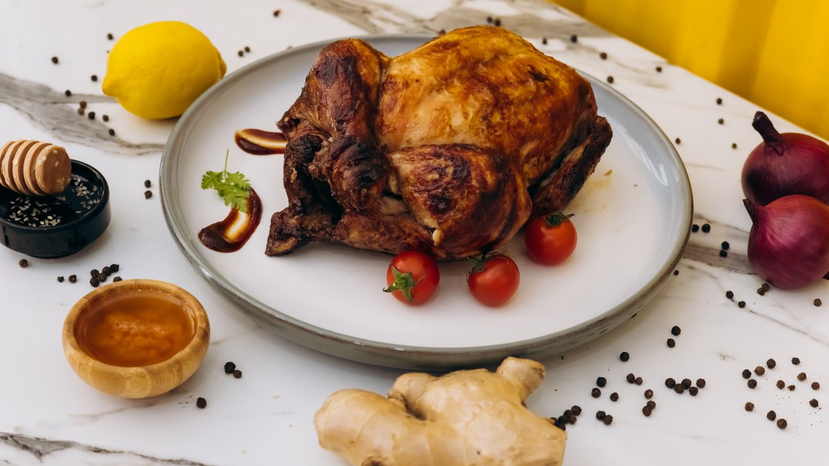 Image of Kuku Grill Ayna Sultanova