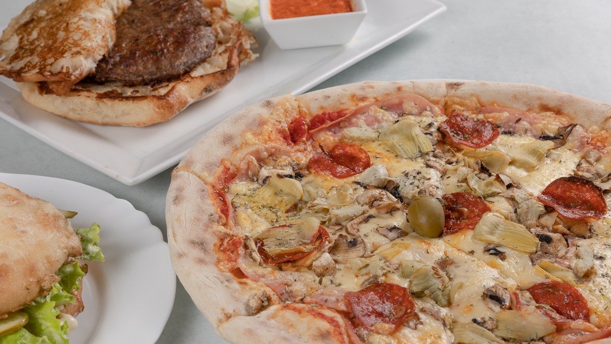 Image of Pizza Cut Mars