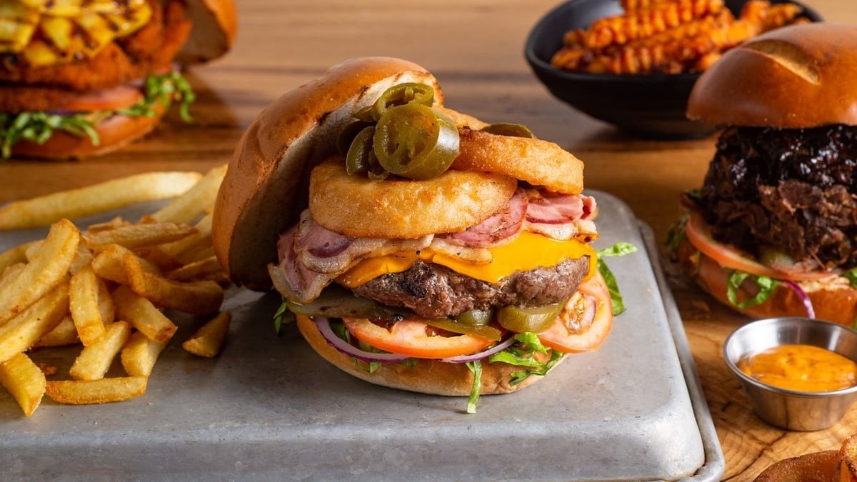 Image of R Burger | Rishon Lezion