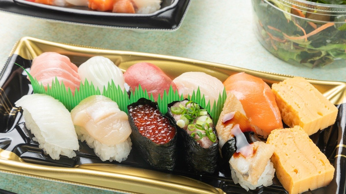 Image of TAKARA ZUSHI