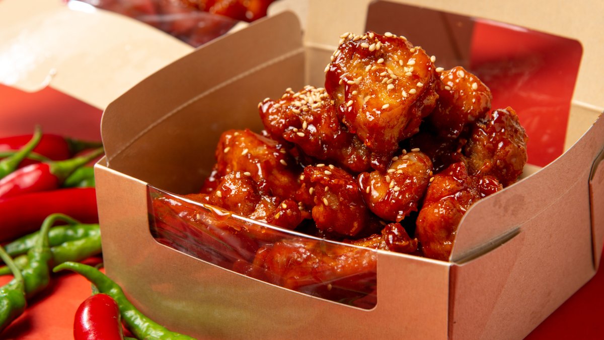 Image of Yangnyeom chicken. @Yokohama Garden farm