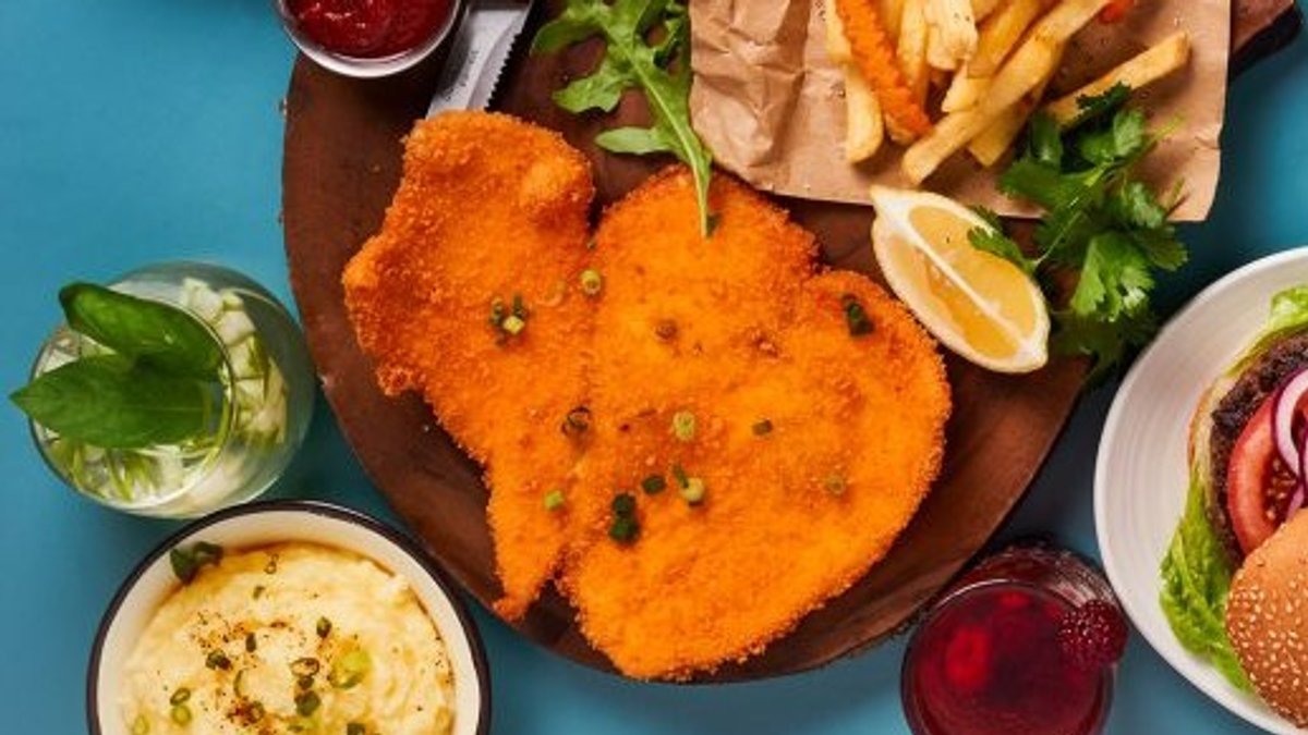 Image of King George | Rishon Lezion