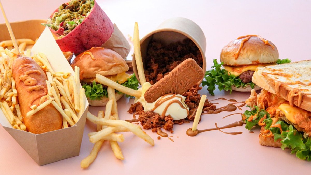 Image of Messy Kitchen