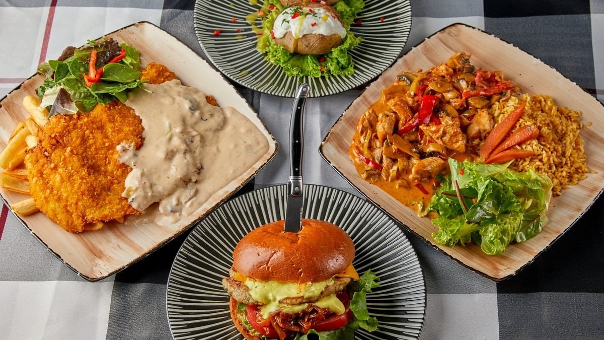 Image of ΚΜ Chicken Room Centre