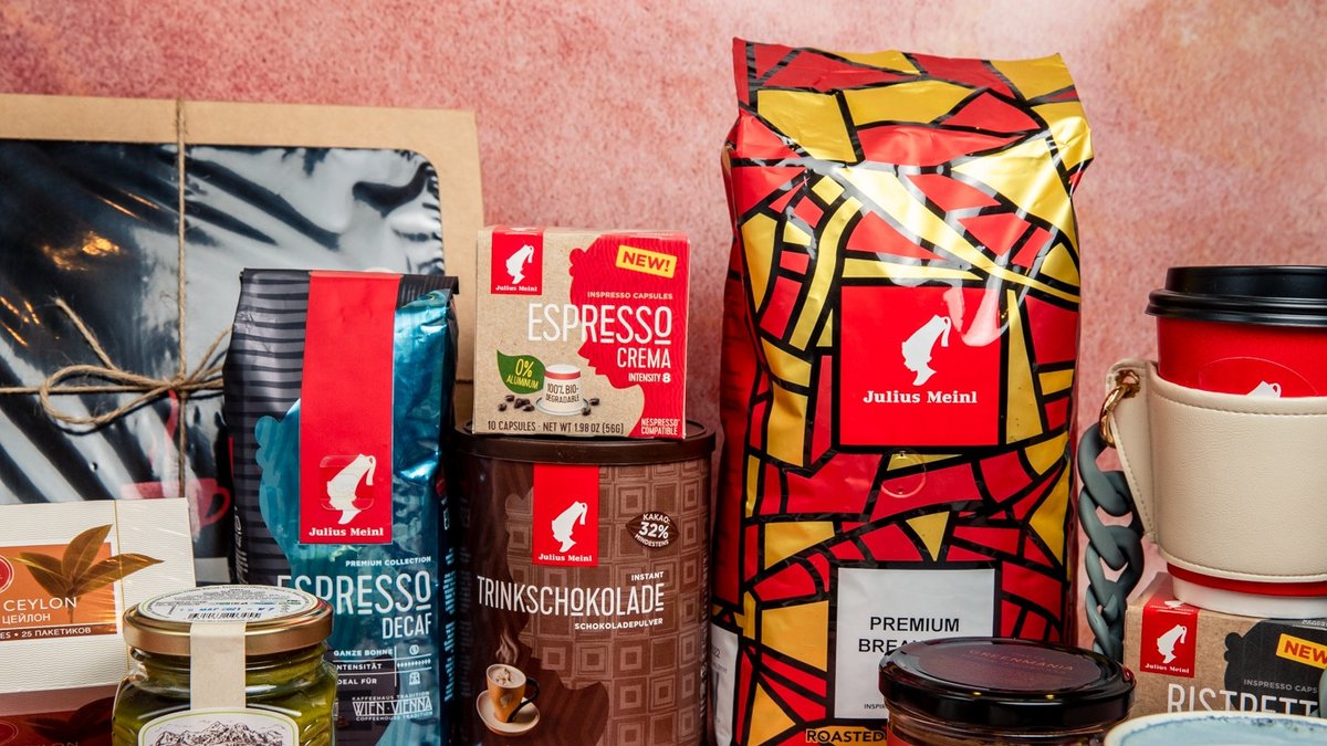 Image of Red Cup Landmark