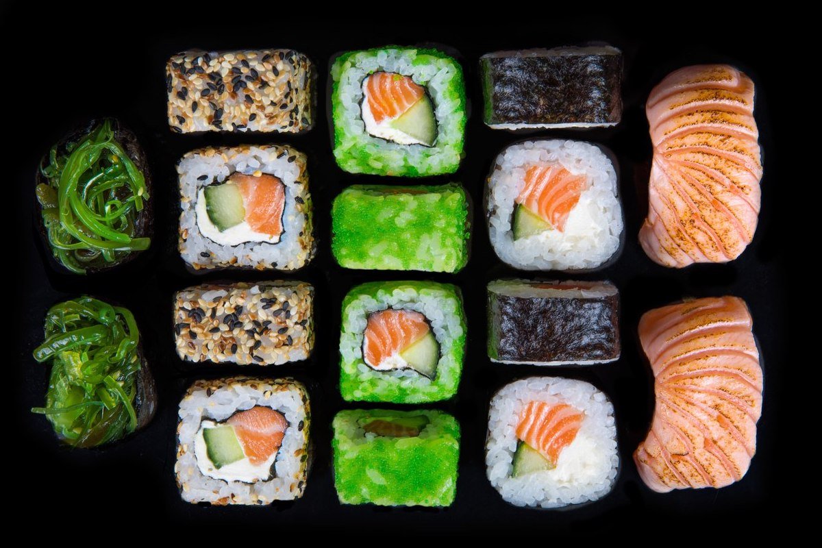 Image of Jätkäsaaren sushi / rollSushi
