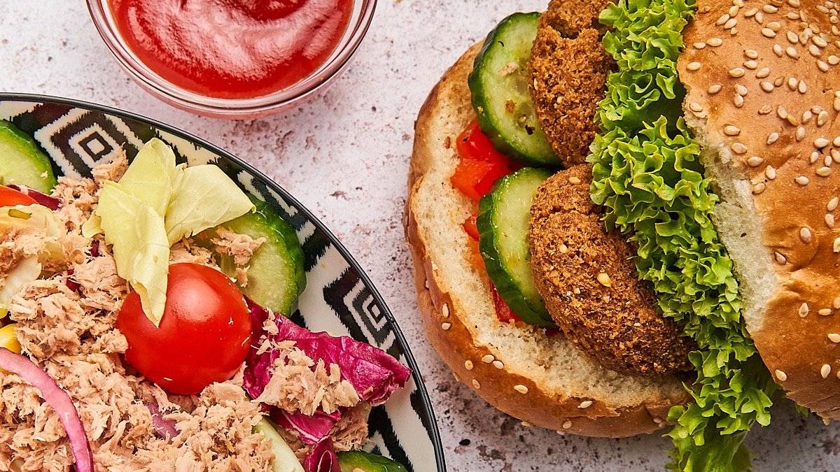 Image of 90's Burger